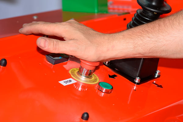 Magika Universal 16/18 ton, Thor Italy