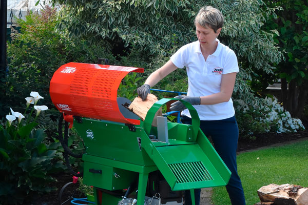 Marty Green Battery, Thor Italy - durante fase di taglio
