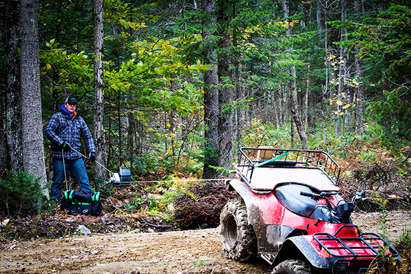 Recupero di un quad con verricello PCW3000-Li.