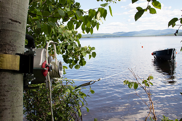 Recupero di un'imbarcazione con verricello PCW3000-Li.